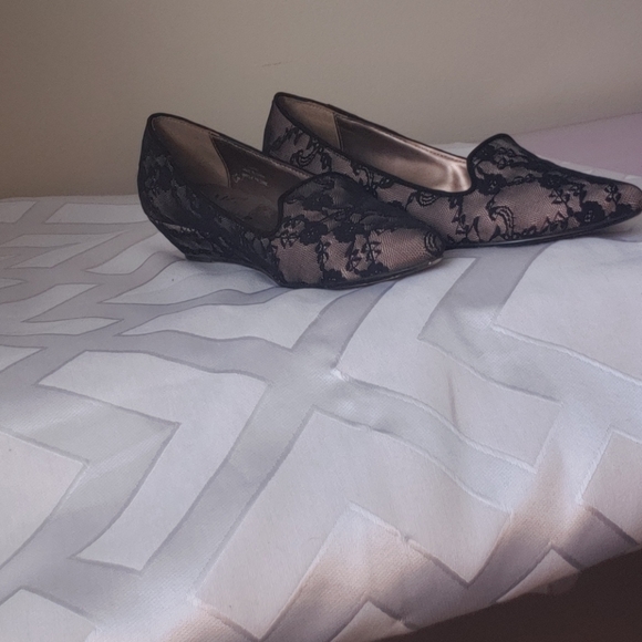 Nygaard Shoes - Picture 4 of 7